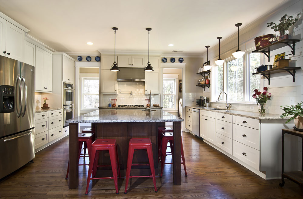 Custom kitchen cabinets in Melbourne Florida from Hammond Kitchen & Bath