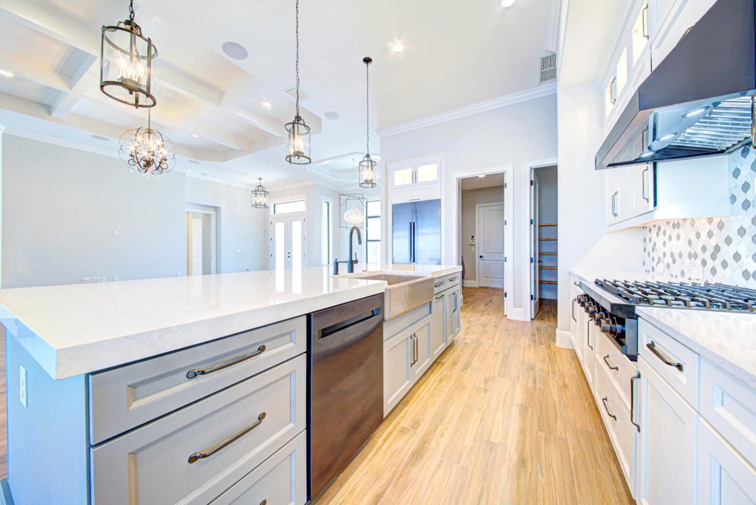 Kitchen and countertop installation for Lifestyle Homes by