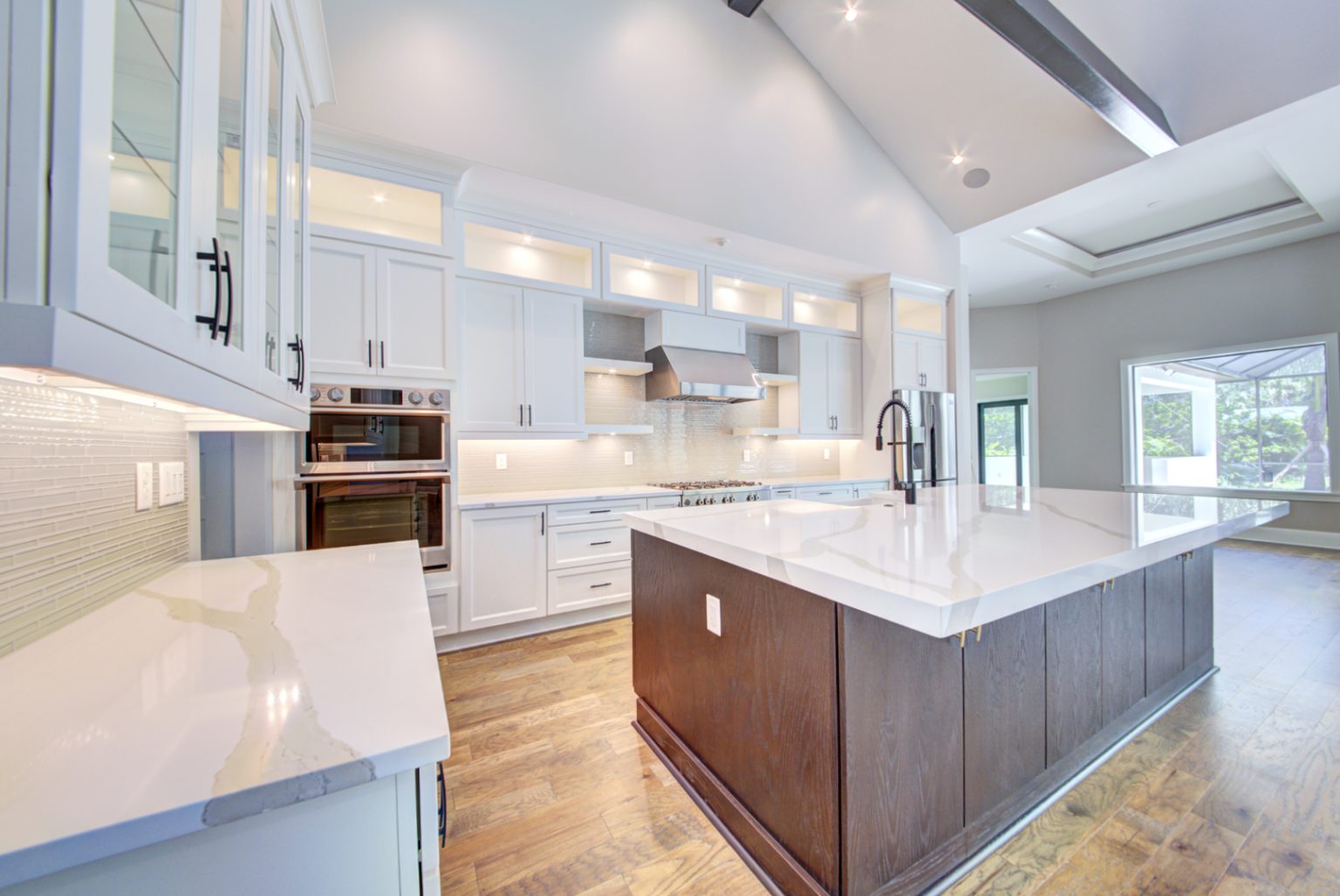 Beautiful Modern Kitchen & Bath Cabinets and Countertops for Lifestyle Homes in Melbourne ...