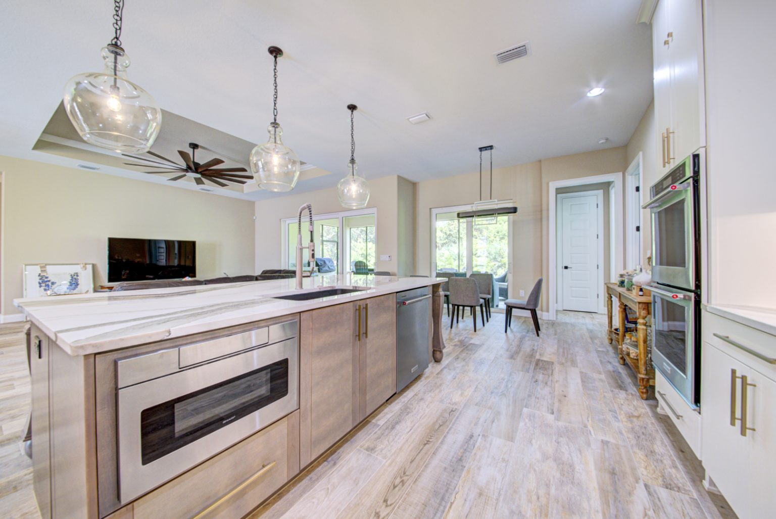 Custom kitchen and bathroom and countertops by Hammond