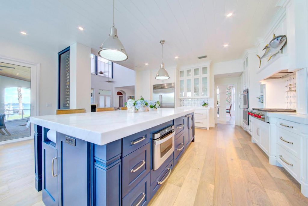 Beautiful Ocean Inspired Kitchen and Bath Design and Installation in ...