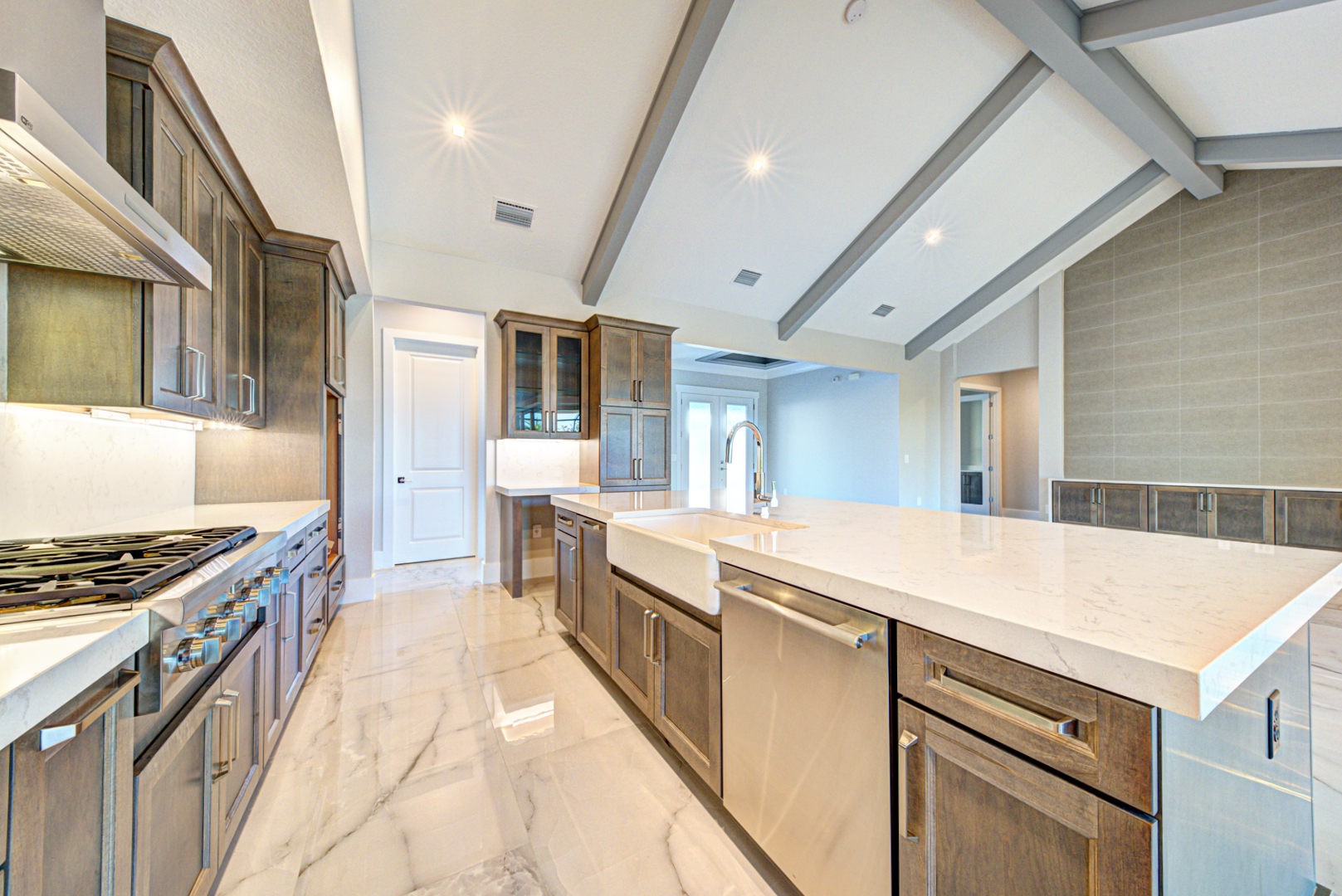 Custom Kitchen and Bathroom Design and Installation on the Space Coast by Hammond Kitchens and Bath in Melbourne